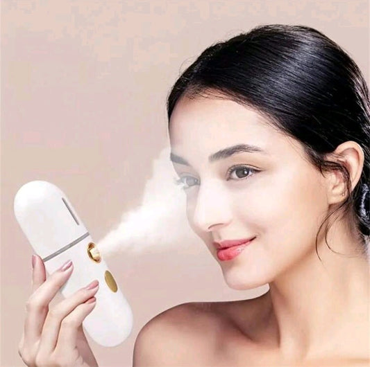 Moisturizing spray